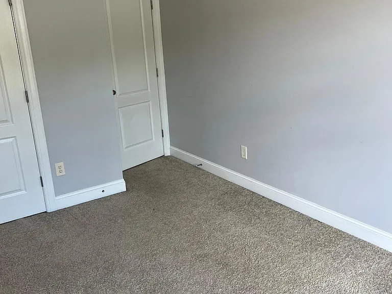 109 Fieldcrest Cir — Photo 46