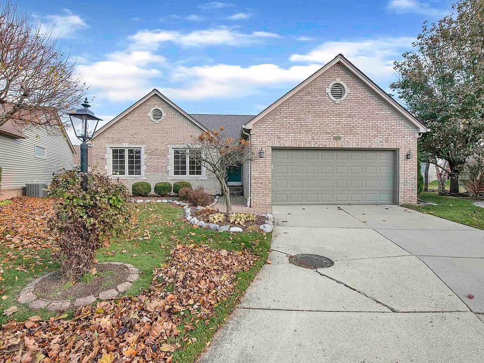 1st image of 6669 Cross Creek Dr