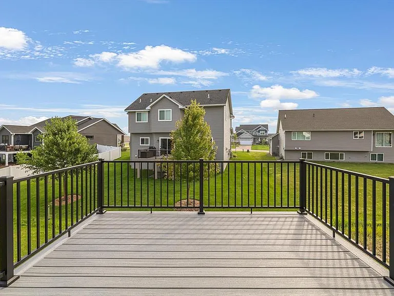 18560X Hexham Ln — Photo 2