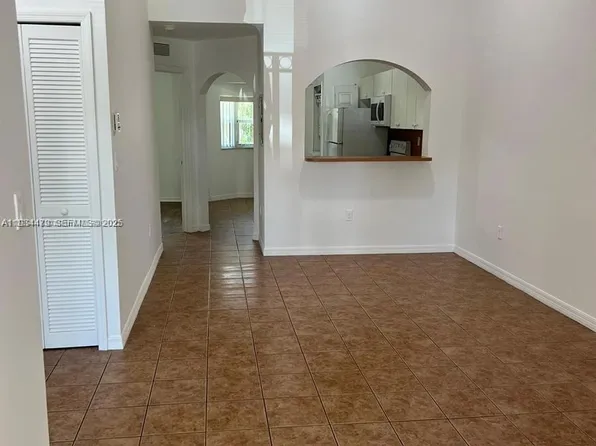 2911 SE 13th Rd Unit 204-40, Homestead, FL 33035