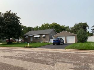 3180 26th St S, La Crosse, WI 54601