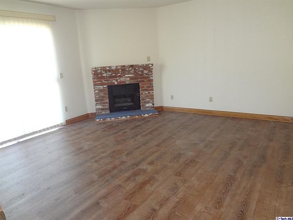 5th image of 904 N 1st Ave APT C