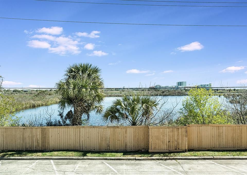 1st image of 3506 Cove View Blvd APT 1003