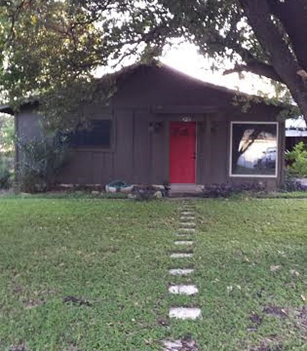 1st image of 823 Richland Dr