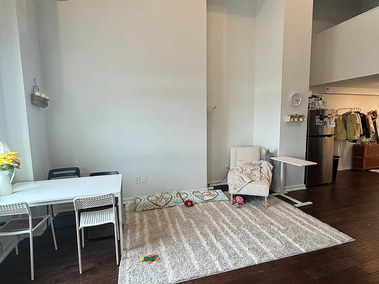 1 W Main St #4T — Photo 8