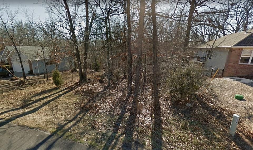 1st image of Lockerbie Ln