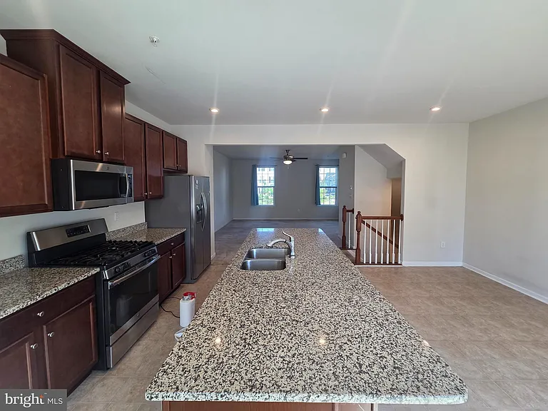 235 Compass Dr — Photo 12