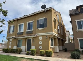104 W Laurel Ct, Gilbert, AZ 85233