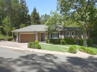 2752 Acacia Rd, Walnut Creek, CA 94595