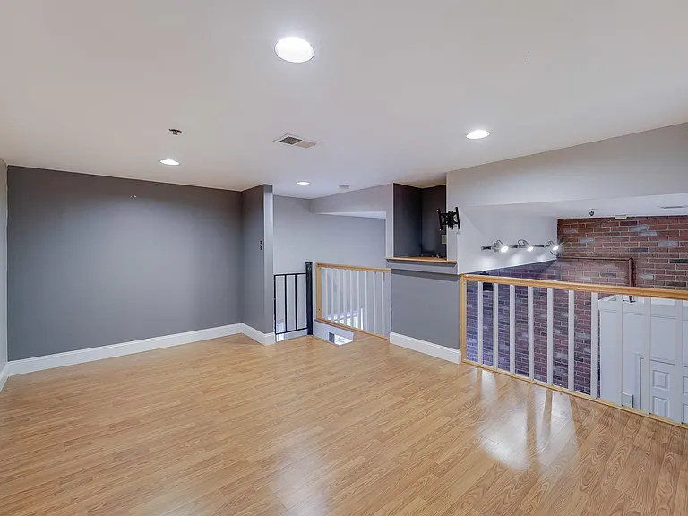 519 Monroe St #2C — Photo 14