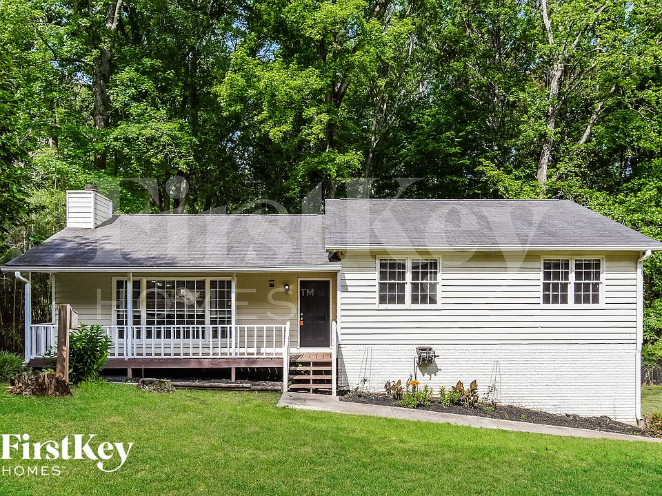 1st image of 125 Creekview Dr