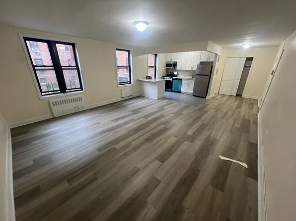 14435 35th Ave #4B
