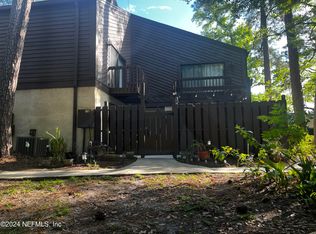 10464 W Bigtree Cir, Jacksonville, FL 32257