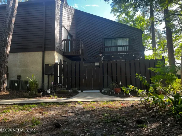 10464 BIGTREE Circle, Jacksonville, FL 32257