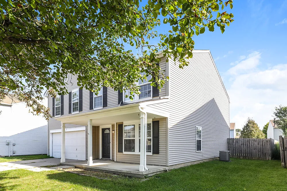 3 bed, 2.5 bath, 2476 sqft, $2,265 — Photo 4