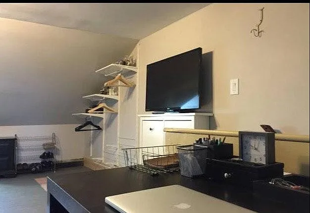 3rd room