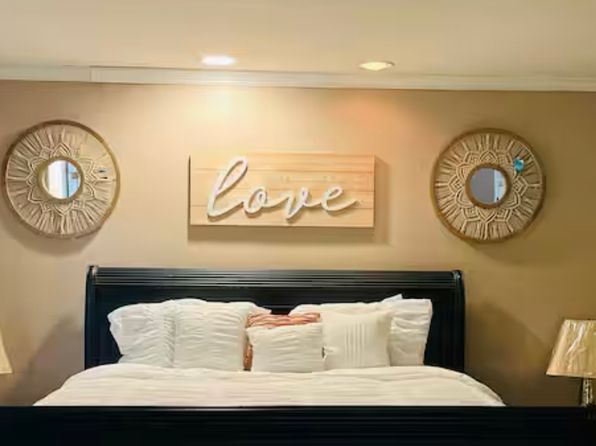 (undisclosed Address)