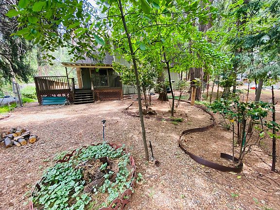 5th image of 27090 Lake Dr