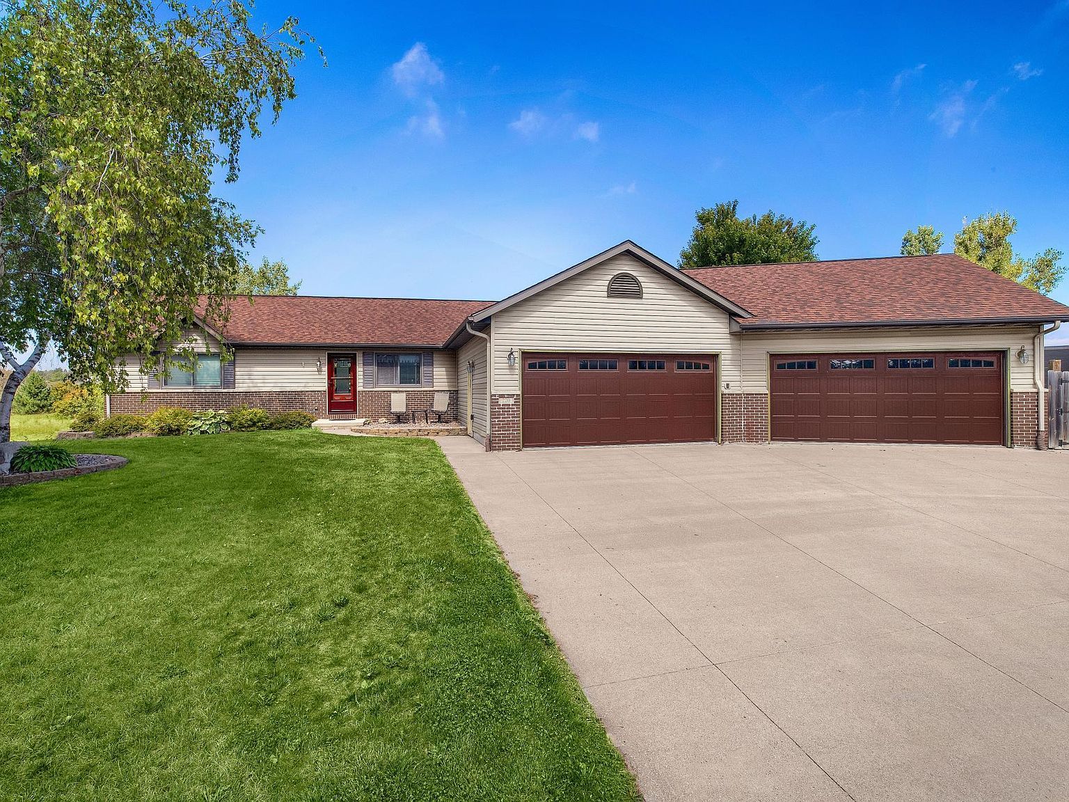 220 Nicholas Dr, Lewiston, MN 55952 Zillow