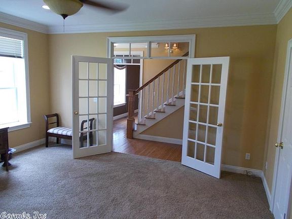 4th image of 251 Crossgate Dr