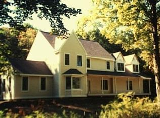 2 Side Cut Rd, Redding, CT 06896