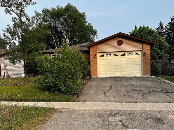 65 Gloria St, Barrie, ON L4N 5W5