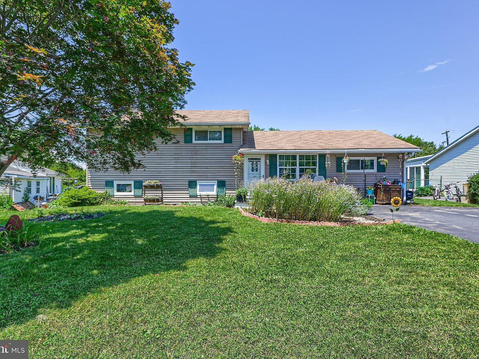 3041 Lark Dr, York, PA 17404 Zillow