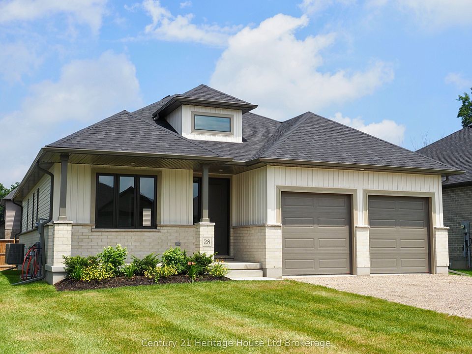 1st image of 28 Sycamore Dr