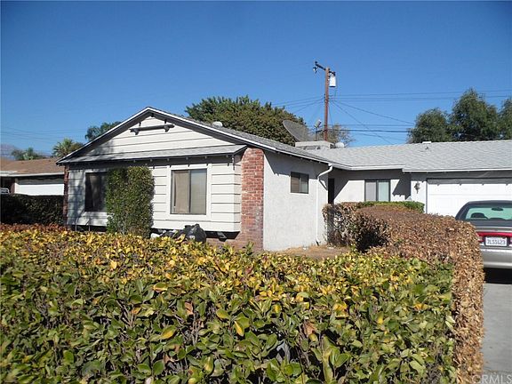 3rd image of 1582 Delany St