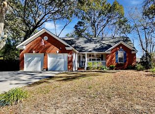 602 Majestic Oak Dr, Charleston, SC 29412