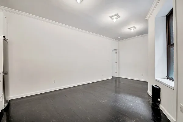 Rented by Bold New York | media 10