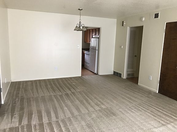 dinning room and kitchen view