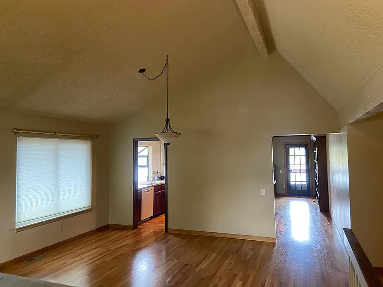 8520 W 81st Dr — Photo 9