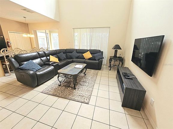 3rd image of 207 Hideaway Beach Ln