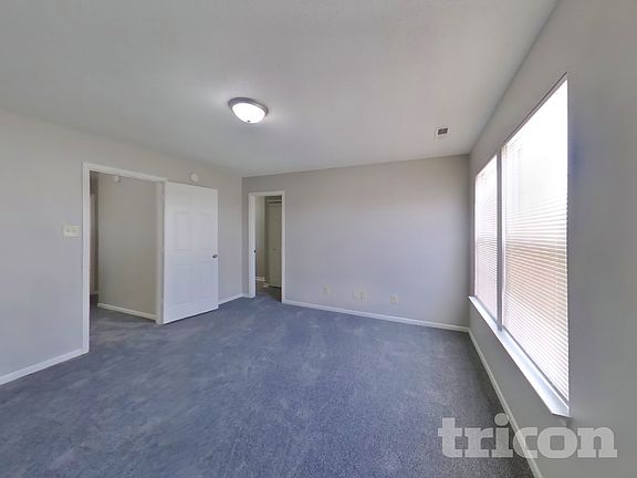 4th image of 14674 Fawn Hollow Ln