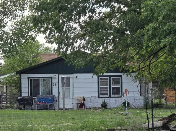 251 S Nebraska Ave, Guernsey, WY 82214