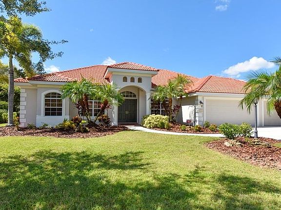 2nd image of 7810 Crest Hammock Way