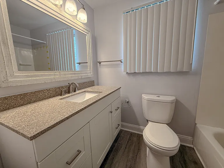 Bathroom Bathroom