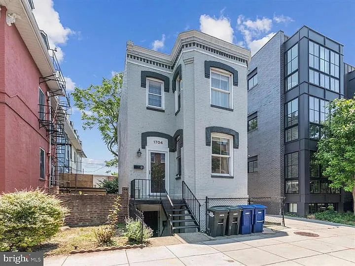 1704 V St NW #2