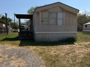 1606 The Lane, Pleasanton, TX 78064