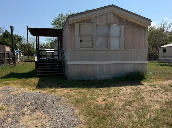 1606 The Lane, Pleasanton, TX 78064