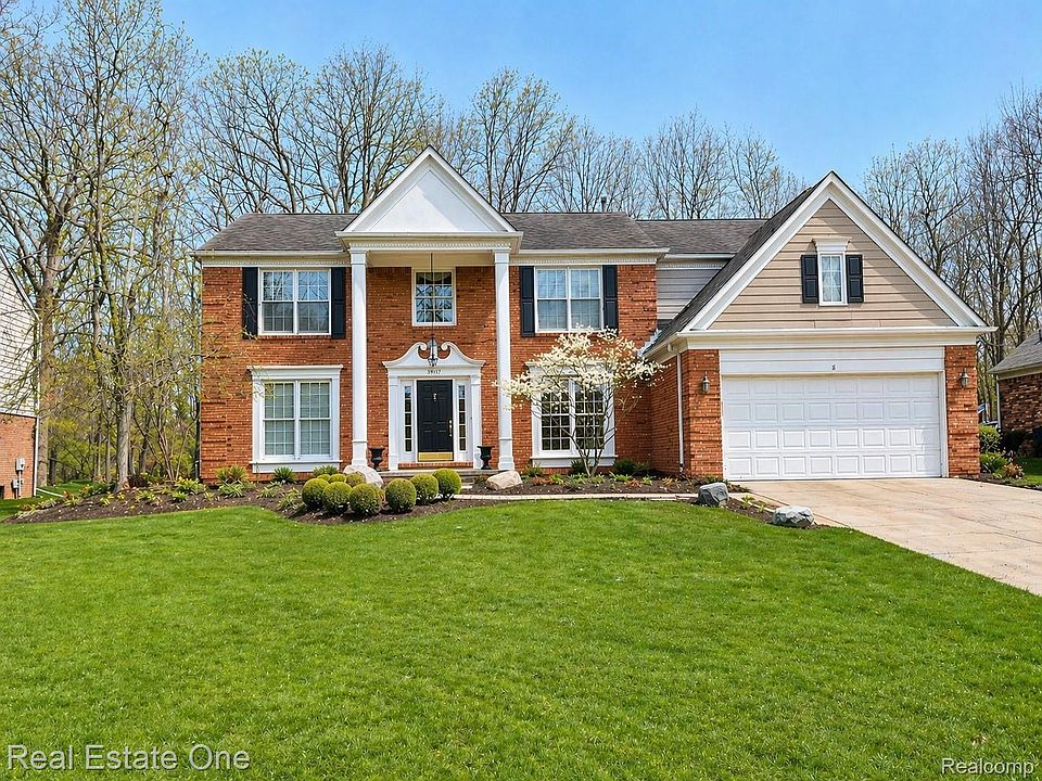 1st image of 37917 Glengrove Dr