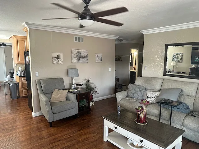 Markwood Dr — Photo 13