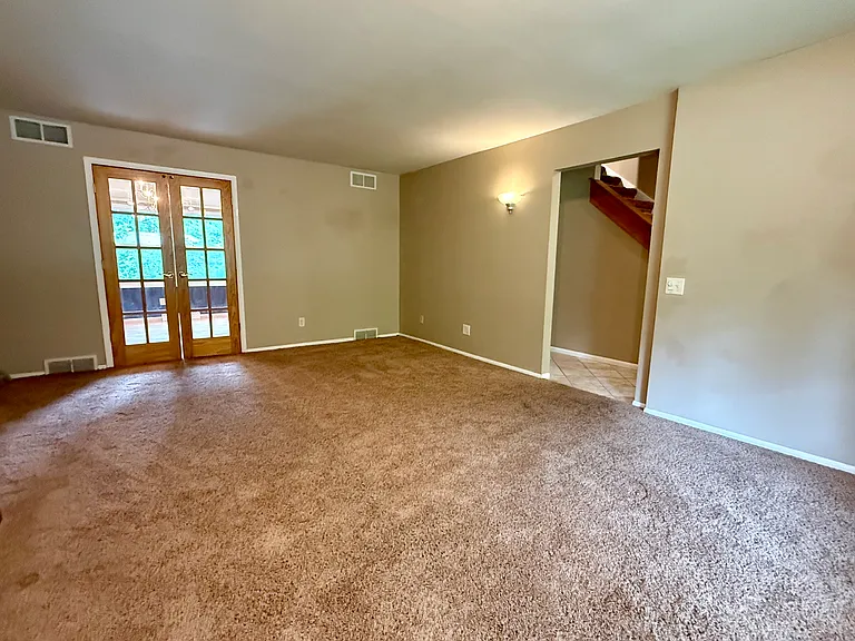 6410 Offshore Dr — Photo 4