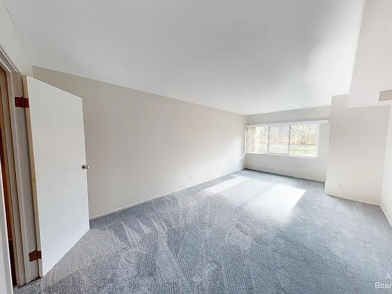 2124 Pauline Blvd #108 — Photo 12