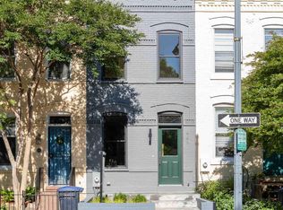 686 4th St NE, Washington, DC 20002