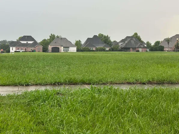 3508 Spanish Trl E, Zachary, LA 70791