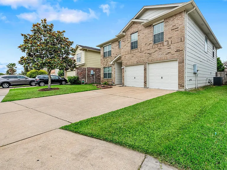 13515 Naples Bridge Rd — Photo 2