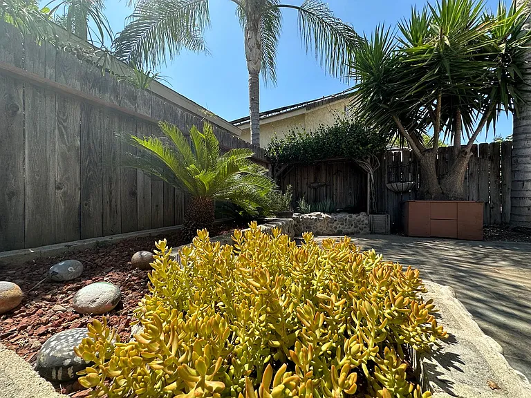 2935 S Aspen St — Photo 20