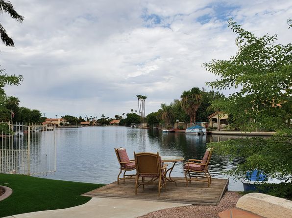 10938 W Poinsettia Dr